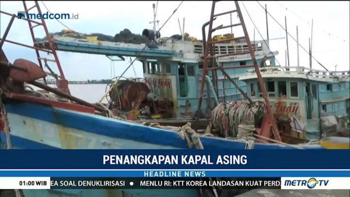 Dua Kapal Pencuri Ikan Berbendera Vietnam Ditangkap
