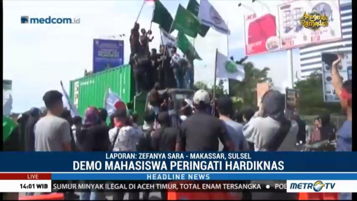 Mahasiswa Makassar Kompak Tolak UU PTN