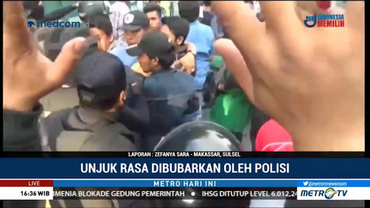 Unjuk Rasa Mahasiswa di Makassar Dibubarkan Paksa