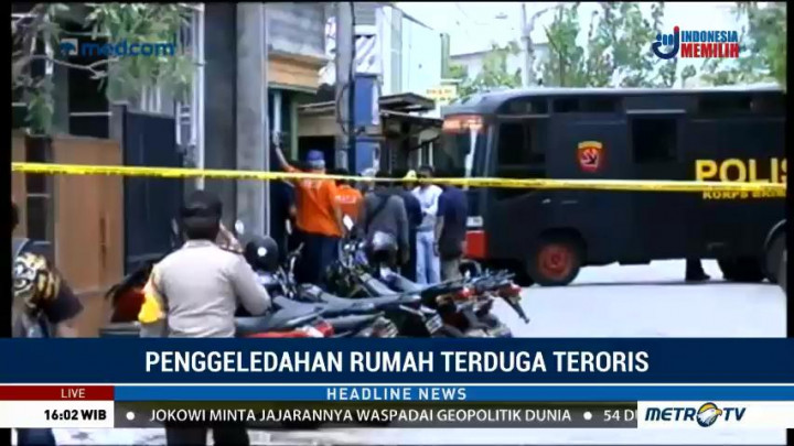 Polisi Temukan Bom di Rumah Terduga Teroris Surabaya