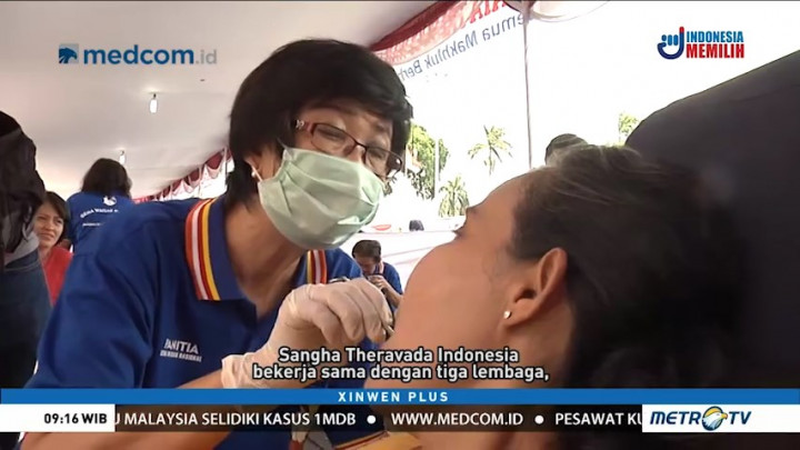 Sangha Theravada Indonesia Gelar Bakti Sosial di Kota Tua
