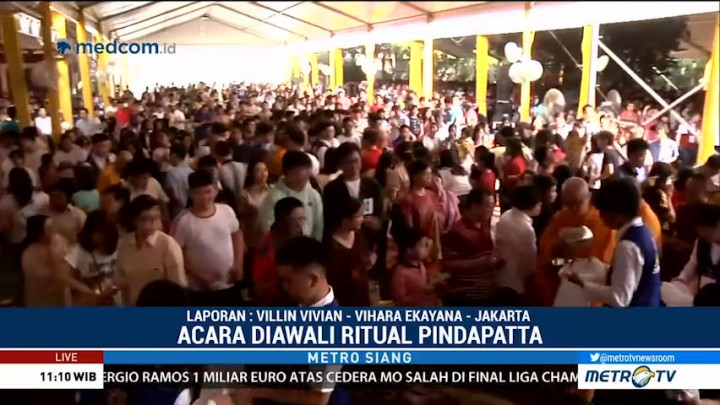 Puja Bakti Waisak di Wihara Ekayana Arama Diikuti 10 Ribu Jemaat