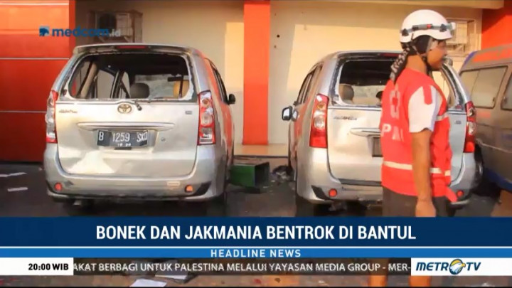 Bonek-Jakmania Bentrok, Dua Mobil PS TIRA Rusak