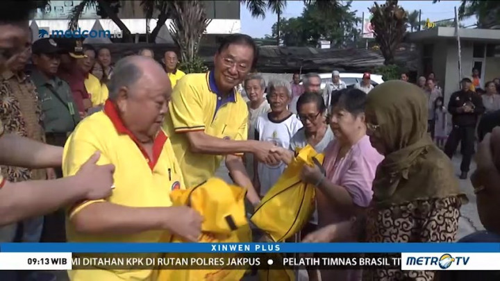 Sambut Idul Fitri, Perhimpunan Marga Huang Bagikan Paket Sembako