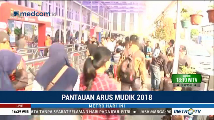 25 Ribu Pemudik Berangkat dari Stasiun Pasar Senen Hari Ini