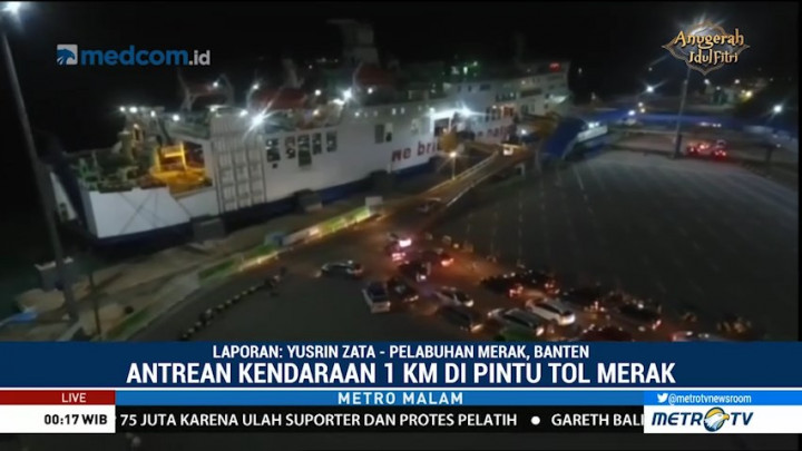 Pelabuhan Merak Dipadati Kendaraan Pemudik