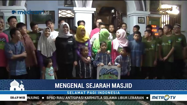 Komunitas Ini Ajak Anak-anak Yatim Mengenal Sejarah Masjid