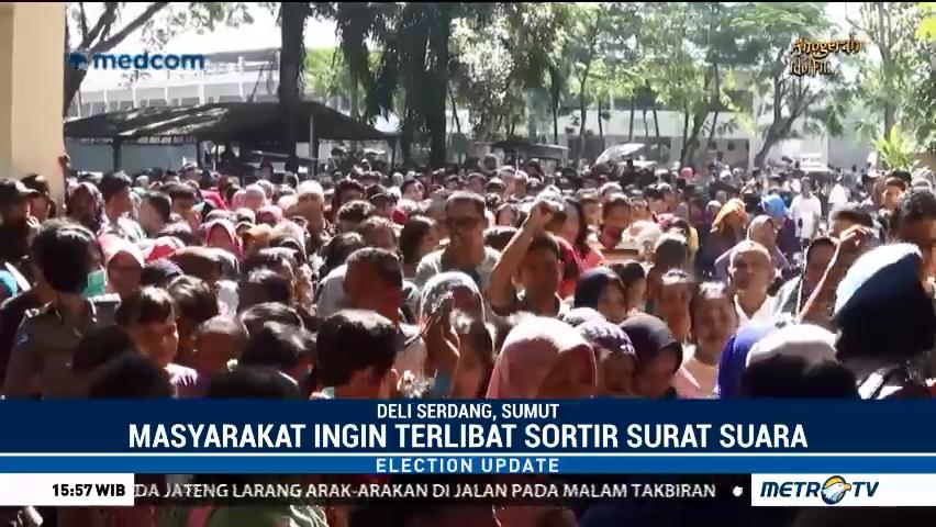 Warga Deli Serdang Berebut Ingin Terlibat Pelipatan Surat Suara