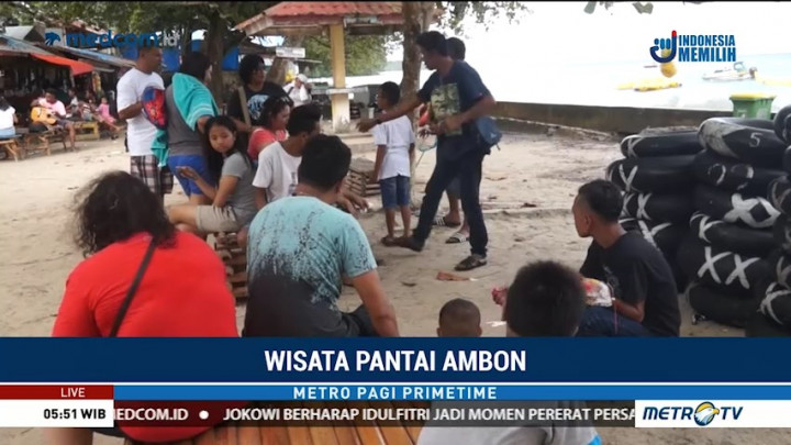 Warga Ambon Nikmati Libur Lebaran di Pantai Natsepa