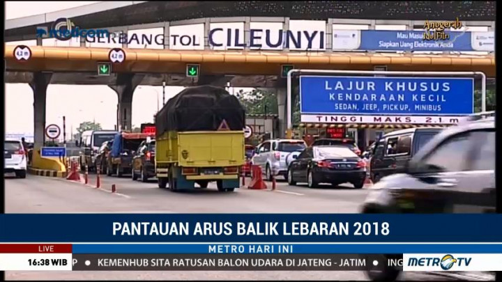 Lalu Lintas Tol Cileunyi Ramai Lancar