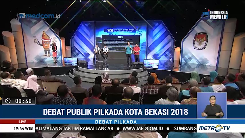 Debat Publik Pilkada Kota Bekasi 2018 (1)