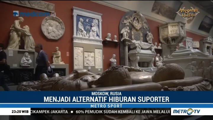 Mengunjungi Museum Seni Pushkin