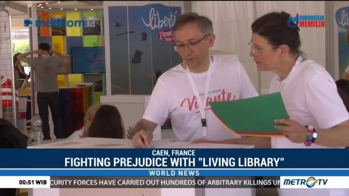 Fighting Prejudice with Living Library