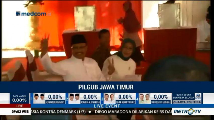 Gus Ipul Mencoblos di Surabaya