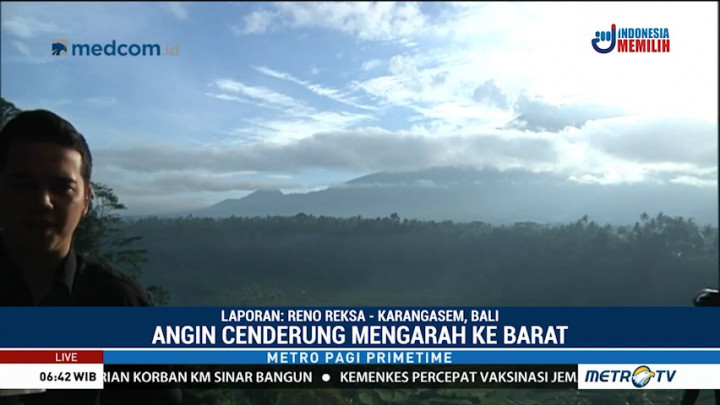 Aktivitas Vulkanik Gunung Agung Menurun Meski Belum Stabil