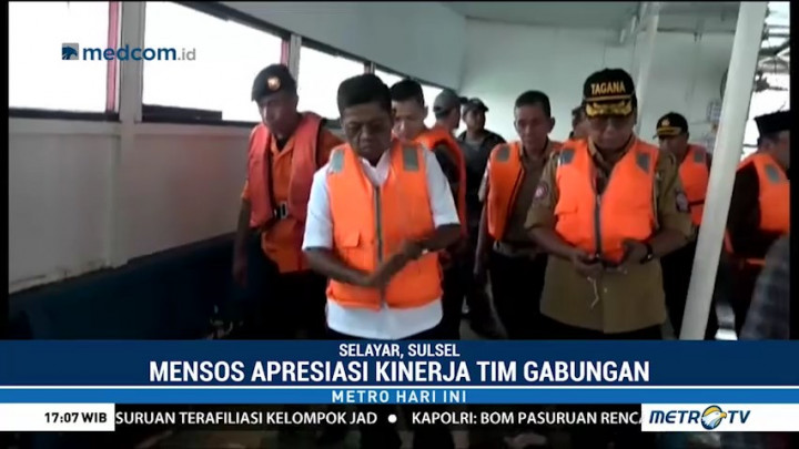 Mensos Kunjungi Lokasi Kandasnya KMP Lestari Maju