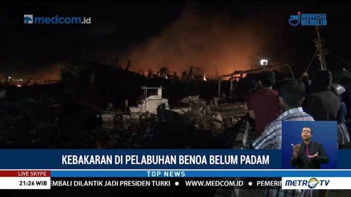 20% Kebakaran di Pelabuhan Benoa Belum Padam