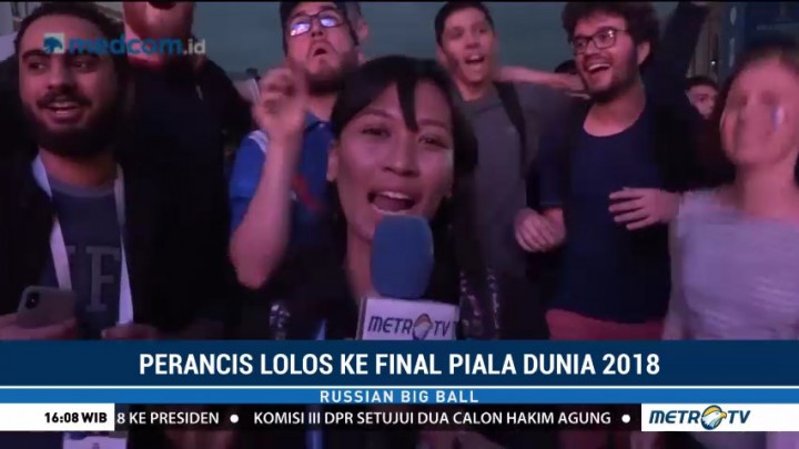 Suporter Rayakan Kemenangan Prancis atas Belgia