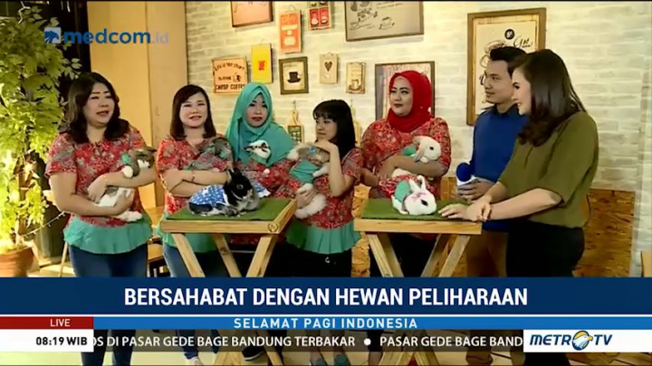 Bersahabat dengan Hewan Peliharaan (1)