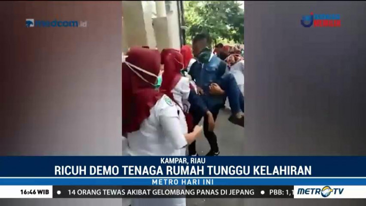 Unjuk Rasa Tenaga RTK di Kampar Berujung Bentrok
