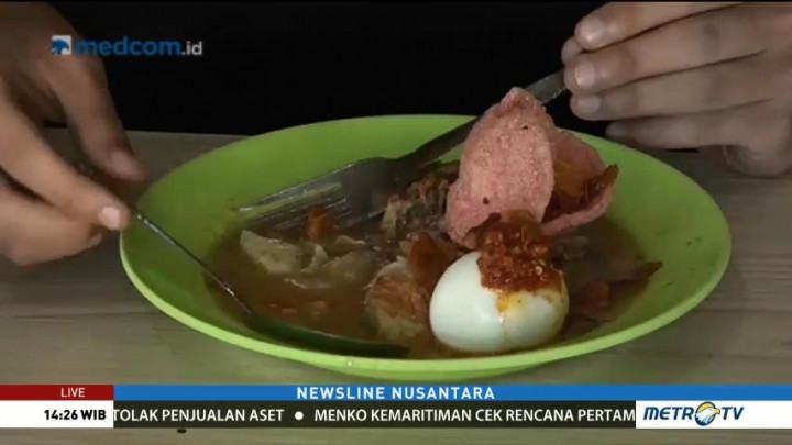 Mencicipi Semangkuk Lontong Legendaris Medan