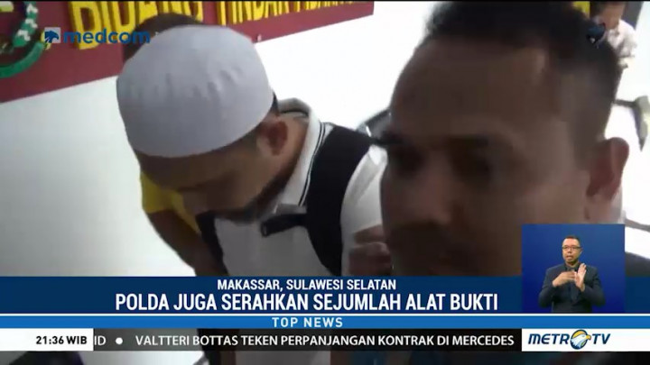 Polda Sulsel Serahkan Bos Abu Tours ke Kejaksaan