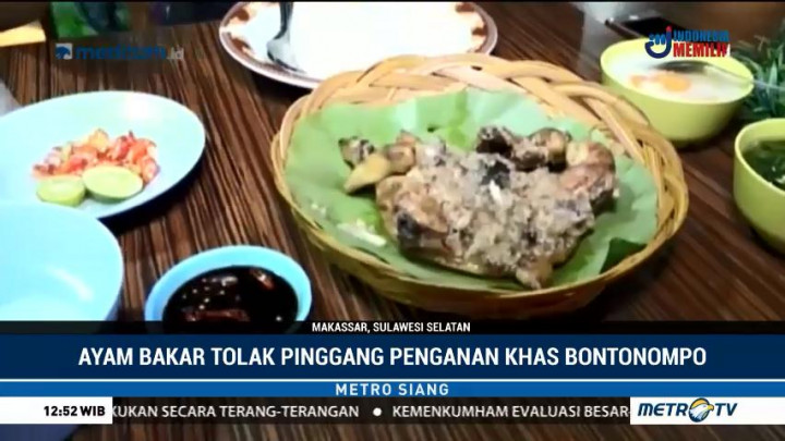 Mencicipi Ayam Bakar Tolak Pinggang Khas Makassar