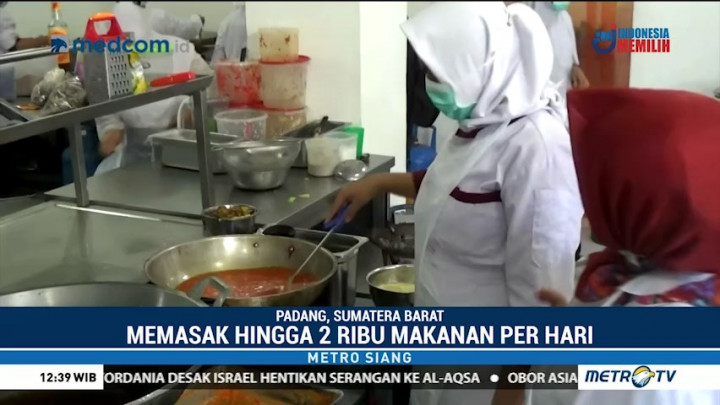 SMKN 9 Padang Jadi Penyedia Katering Haji di Pesawat