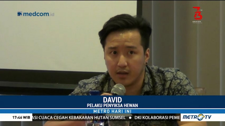 Pria Penyembur Uap Vape ke Primata Minta Maaf