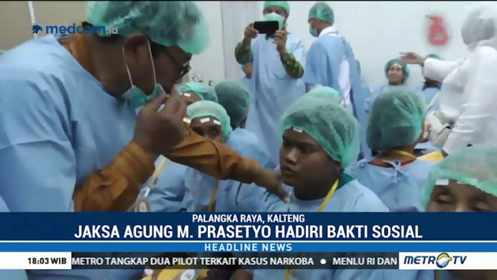 Jaksa Agung Hadiri Bakti Sosial Operasi Katarak Gratis