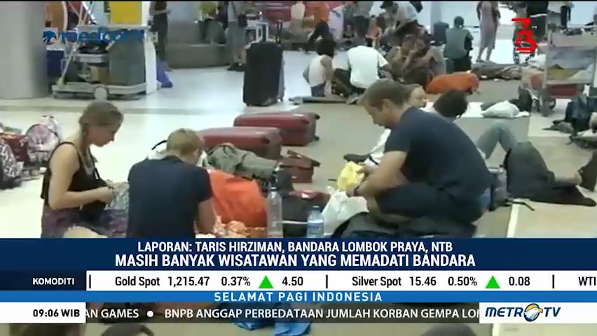 Wisatawan Asing Padati Bandara Lombok