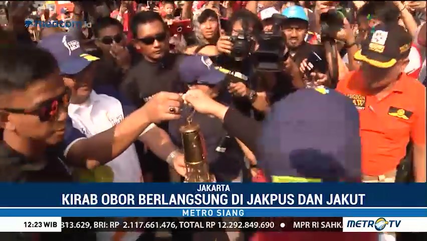 Obor Asian Games Dibawa Mengitari Jakarta Pusat dan Utara