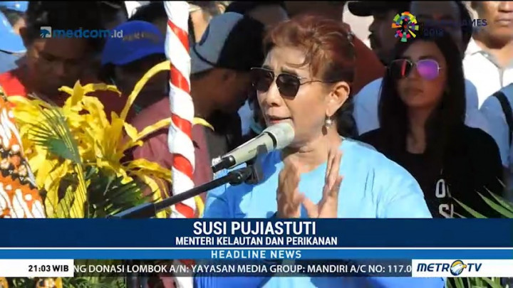 Menteri Susi Pimpin Gerakan Menghadap Laut