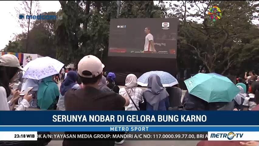 Serunya Nobar di Gelora Bung Karno