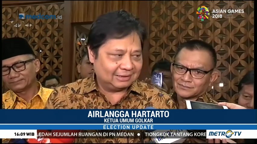 Airlangga Menilai Pelukan Jokowi-Prabowo Simbol Persatuan