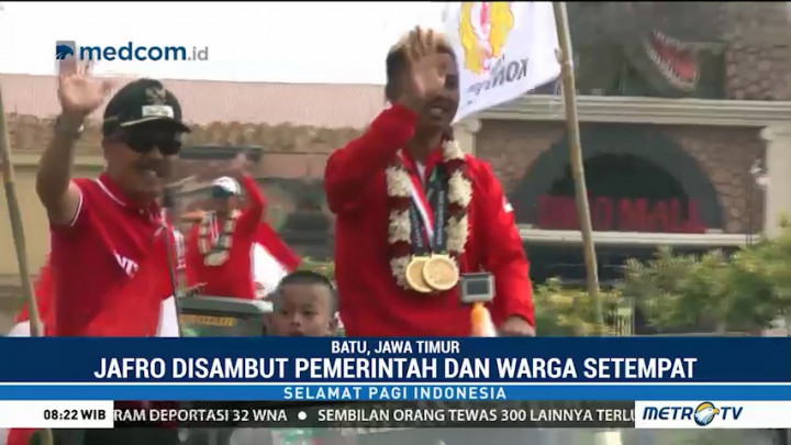 Pulang Kampung, Jafro Megawanto Disambut Suka Cita