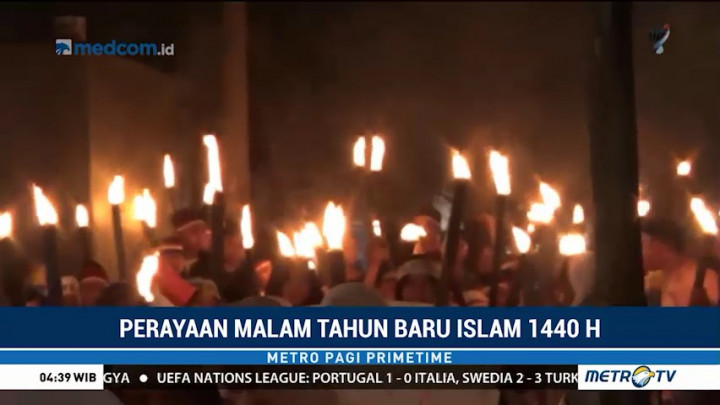 Warga Gelar Pawai Obor Sambut Tahun Baru Islam