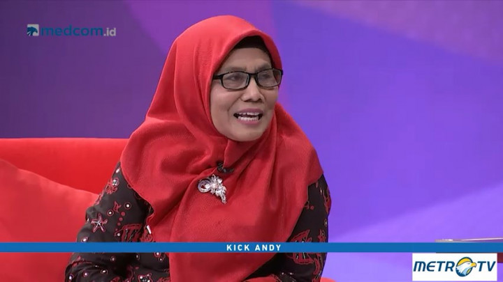 Kick Andy - Perempuan Pembawa Senyuman (1)