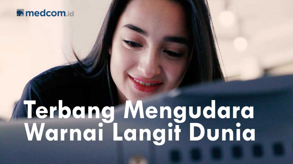 Serunya Warnai Langit Dunia di HUT PT Dirgantara Indonesia