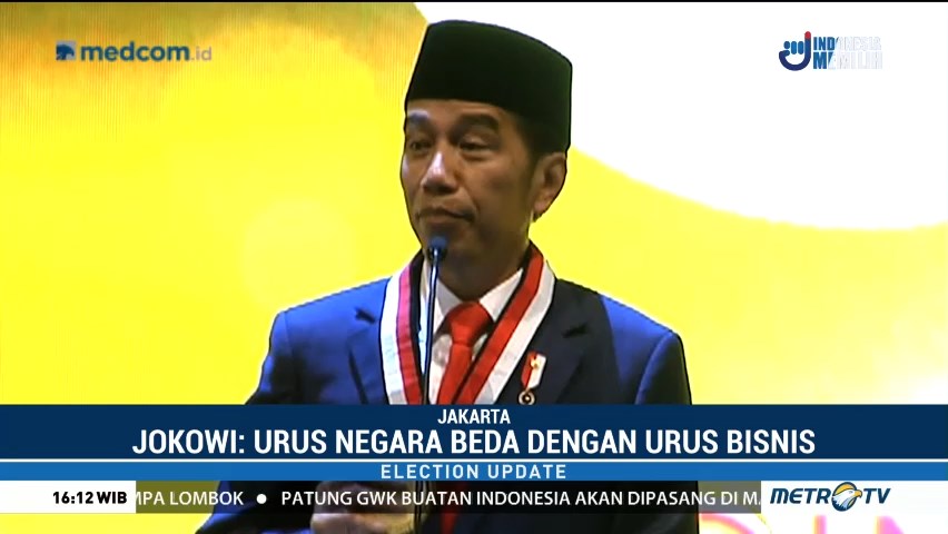 Hadiri Acara Ulang Tahun Kadin ke-50, Ini Candaan Jokowi ke Sandi