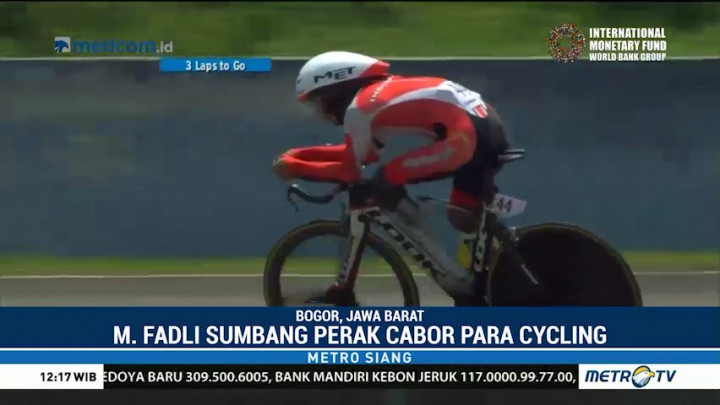 M Fadli Rebut Medali Perak di Balap Sepeda