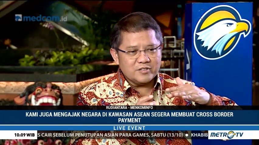 Strategi Kembangkan Teknologi Finansial