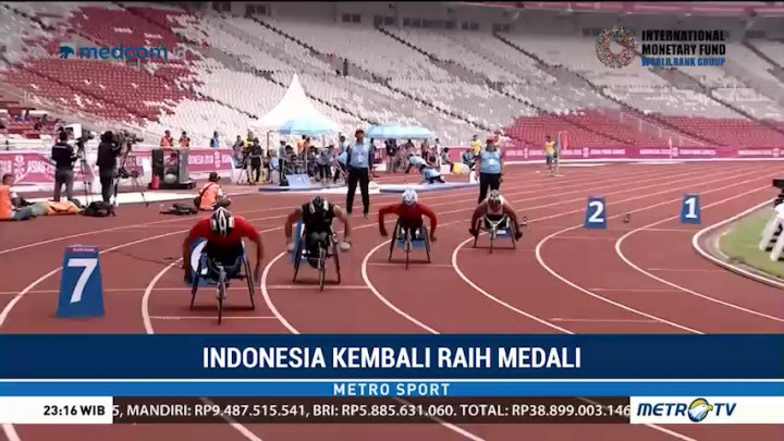 Jaenal Aripin Raih Perak