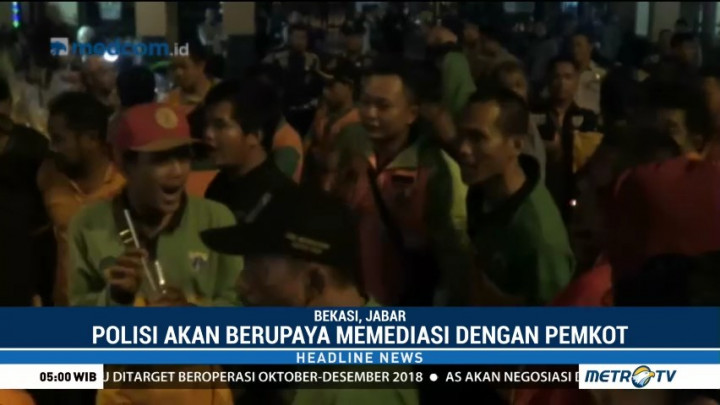 Sopir Truk Sampah DKI Protes Larangan Melintas di Bekasi