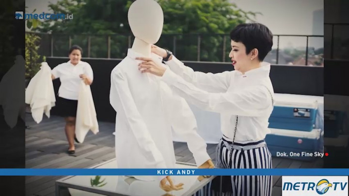 Wujudkan Mimpi Siswa Kurang Mampu Melalui Kemeja Putih