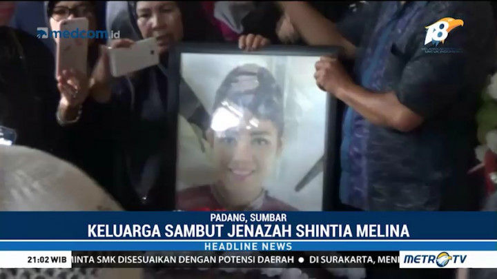 Jenazah Pramugari Lion Air Shintia Melina Dimakamkan di Padang