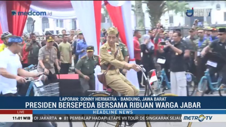 Jokowi Ikut Bersepeda Santai Bersama Ribuan Warga Jabar