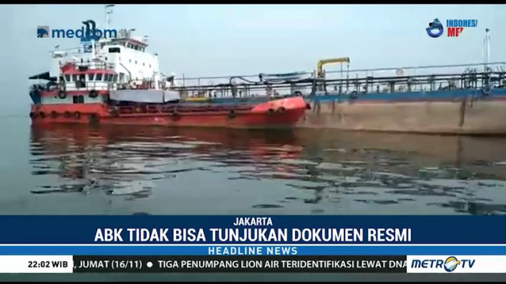 Bakamla Tangkap Dua Kapal Terduga Penyelundup BBM