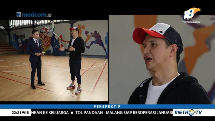 Man Behind The Trick (3)