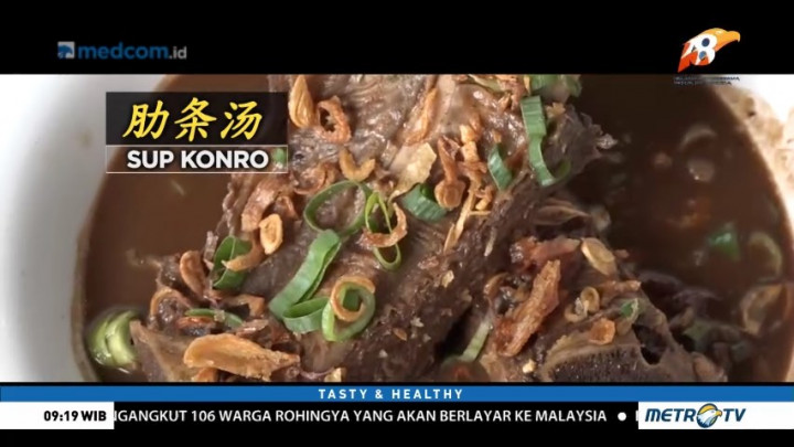 Mencicipi Kuliner Khas Makassar (2)